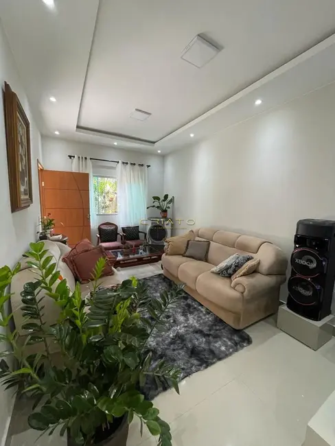 Foto 5 de Casa com 3 quartos à venda, 130m2 em Anapolis - GO