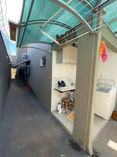 Foto 9 de Casa com 3 quartos à venda, 130m2 em Anapolis - GO