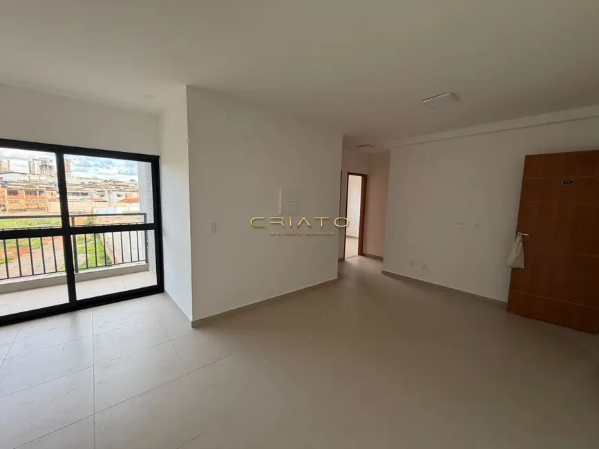 Foto 2 de Apartamento com 3 quartos para alugar, 68m2 em Conjunto Eldorado, Anapolis - GO
