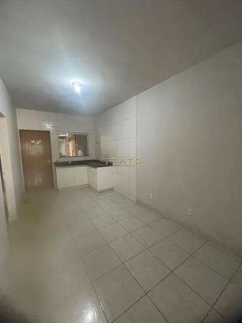 Foto 8 de Casa com 3 quartos à venda, 130m2 em Anapolis - GO