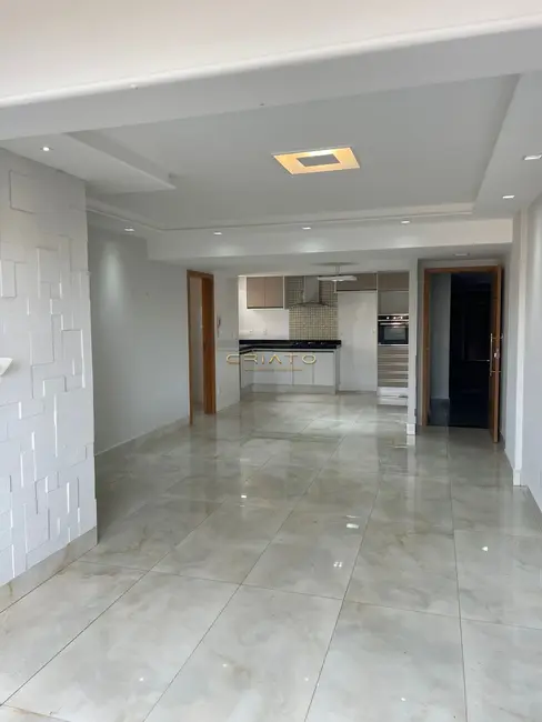 Foto 2 de Apartamento com 3 quartos à venda, 110m2 em Cidade Jardim, Anapolis - GO