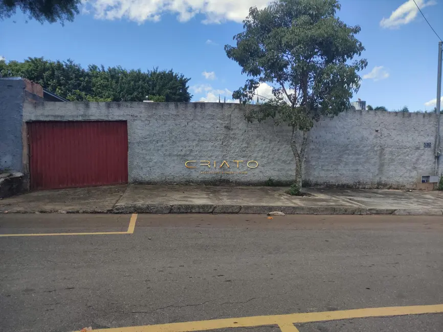 Foto 1 de Terreno / Lote à venda, 420m2 em Cidade Jardim, Anapolis - GO