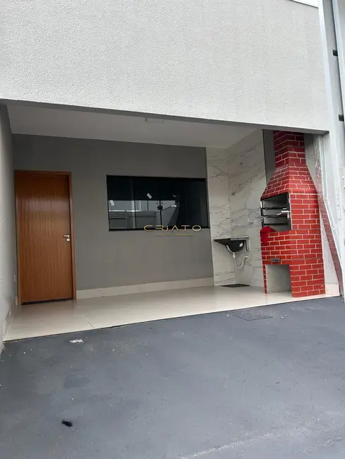 Foto 2 de Casa com 3 quartos à venda, 100m2 em Anapolis - GO