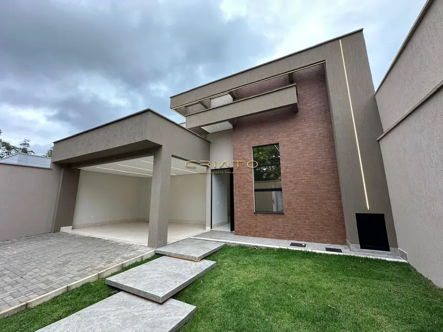 Foto 1 de Casa com 3 quartos à venda, 204m2 em Setor Faiçalville, Goiania - GO