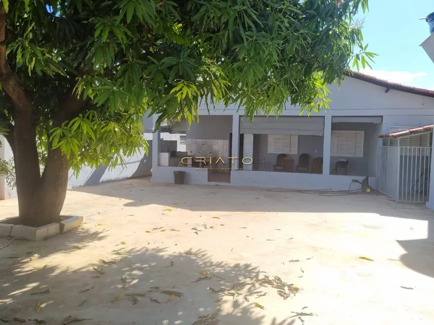 Foto 3 de Casa com 3 quartos à venda, 252m2 em Jardim América, Goiania - GO