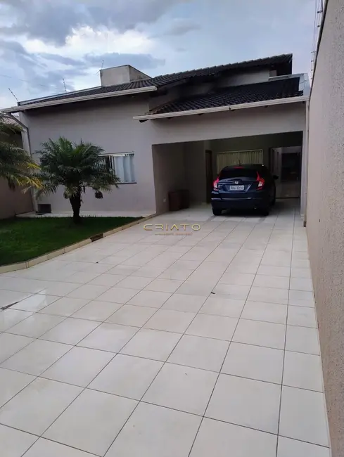 Foto 1 de Casa com 3 quartos à venda, 210m2 em São Carlos, Anapolis - GO