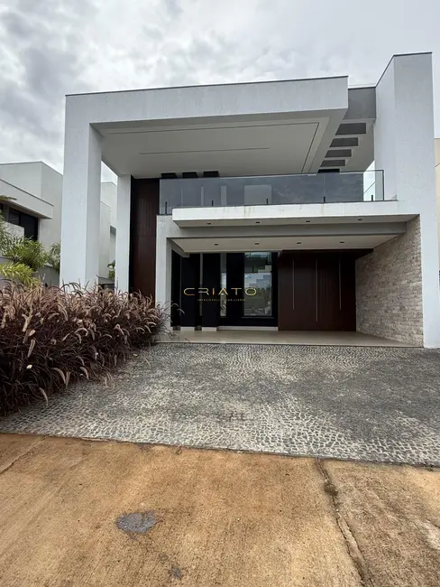 Foto 1 de Casa de Condomínio com 4 quartos à venda, 321m2 em Anapolis - GO