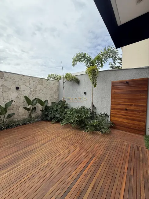 Foto 7 de Casa de Condomínio com 4 quartos à venda, 321m2 em Anapolis - GO