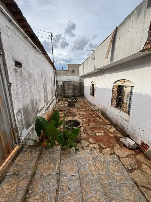 Foto 8 de Casa com 3 quartos à venda, 200m2 em Maracanã, Anapolis - GO