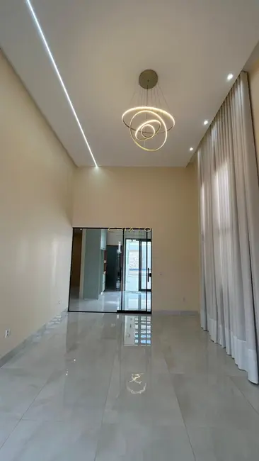 Foto 2 de Casa com 3 quartos à venda, 181m2 em Residencial Jardins do Lago, Anapolis - GO