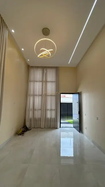 Foto 3 de Casa com 3 quartos à venda, 181m2 em Residencial Jardins do Lago, Anapolis - GO