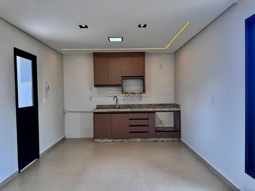 Casa de Condomínio com 2 quartos para alugar, 56m2 em Residencial Itatiaia, Anapolis - GO - imagem 9 Foto 9 de Casa de Condomínio com 2 quartos para alugar, 56m2 em Residencial Itatiaia, Anapolis - GO