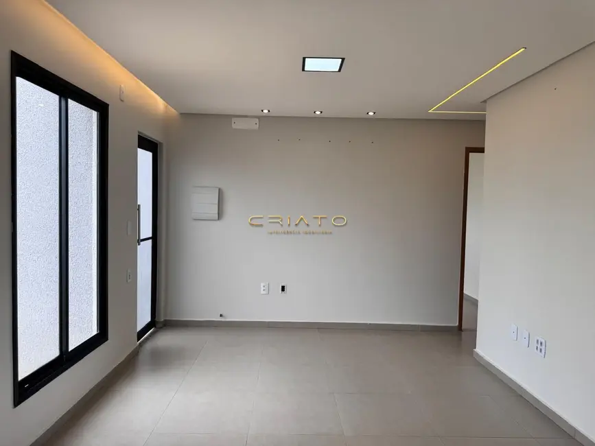 Casa de Condomínio com 2 quartos para alugar, 56m2 em Residencial Itatiaia, Anapolis - GO - imagem 4 Foto 4 de Casa de Condomínio com 2 quartos para alugar, 56m2 em Residencial Itatiaia, Anapolis - GO
