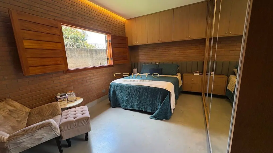 Casa de Condomínio com 3 quartos para alugar, 241m2 em Área Rural de Anápolis, Anapolis - GO - imagem 8 Foto 8 de Casa de Condomínio com 3 quartos para alugar, 241m2 em Área Rural de Anápolis, Anapolis - GO