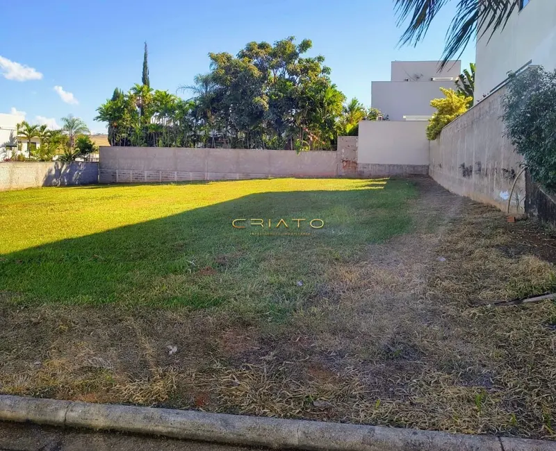 Foto 3 de Terreno / Lote à venda, 490m2 em Residencial Anaville, Anapolis - GO