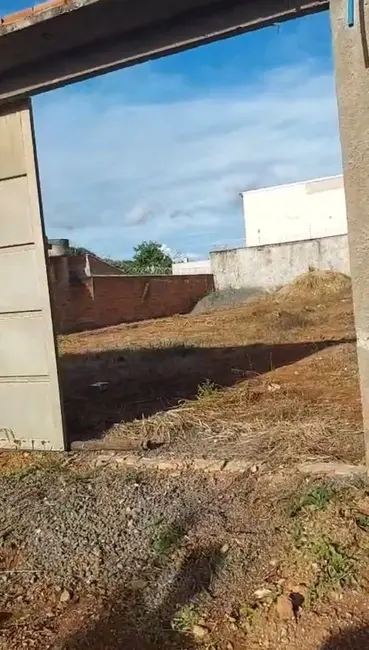 Foto 4 de Terreno / Lote à venda, 420m2 em Anápolis City, Anapolis - GO