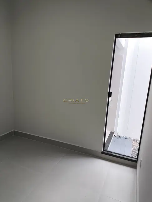Foto 9 de Casa com 3 quartos à venda, 96m2 em Anapolis - GO