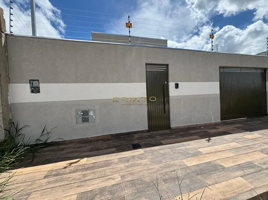Foto 1 de Casa com 3 quartos à venda, 120m2 em Anapolis - GO