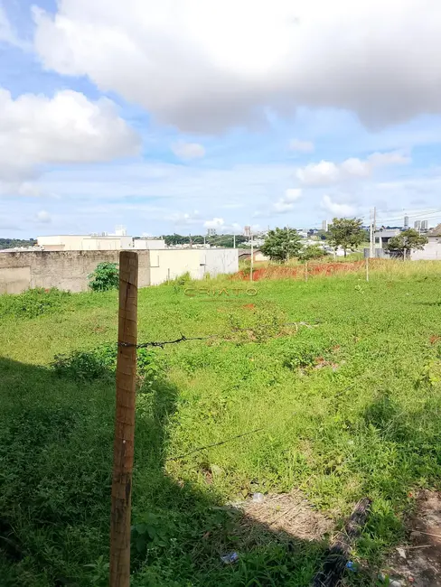 Foto 4 de Fazenda / Haras à venda, 300m2 em Residencial Flor do Cerrado, Anapolis - GO