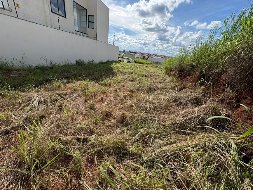 Foto 8 de Terreno / Lote à venda, 300m2 em Setor Sul Jamil Miguel, Anapolis - GO