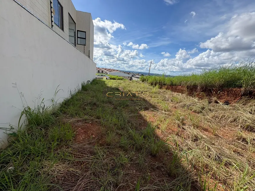 Foto 5 de Terreno / Lote à venda, 300m2 em Setor Sul Jamil Miguel, Anapolis - GO