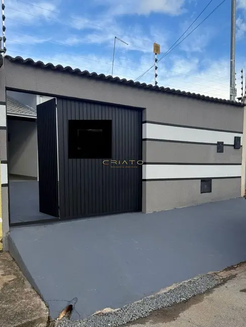 Foto 1 de Casa com 2 quartos à venda, 115m2 em Residencial Dom Felipe, Anapolis - GO