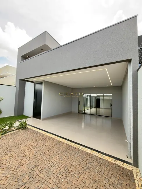 Foto 2 de Casa com 3 quartos à venda, 140m2 em Anapolis - GO