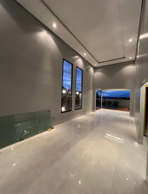 Foto 8 de Casa com 3 quartos à venda, 192m2 em Setor Sul III Etapa, Anapolis - GO