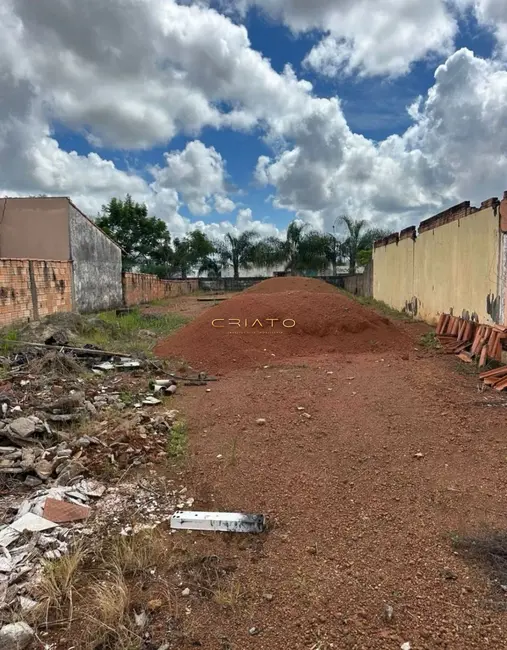 Foto 4 de Terreno / Lote à venda, 333m2 em Setor Bougainville, Anapolis - GO