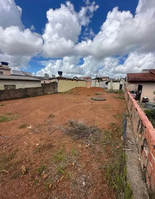 Foto 1 de Terreno / Lote à venda, 333m2 em Setor Bougainville, Anapolis - GO
