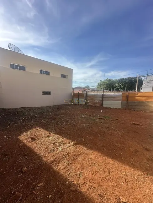 Foto 4 de Terreno / Lote à venda, 140m2 em Anapolis - GO