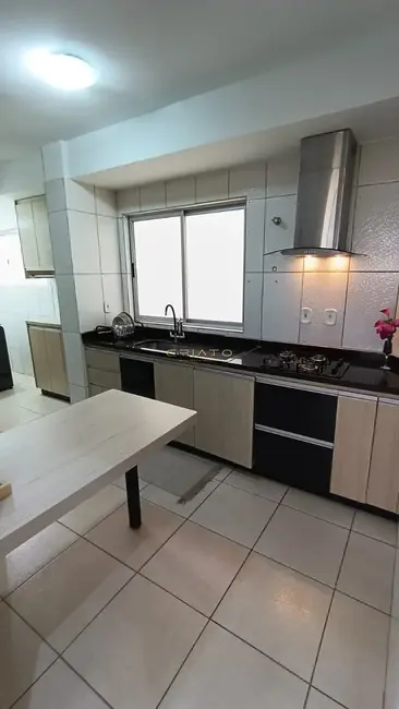 Foto 2 de Apartamento com 2 quartos à venda, 59m2 em Vila Santa Isabel, Anapolis - GO