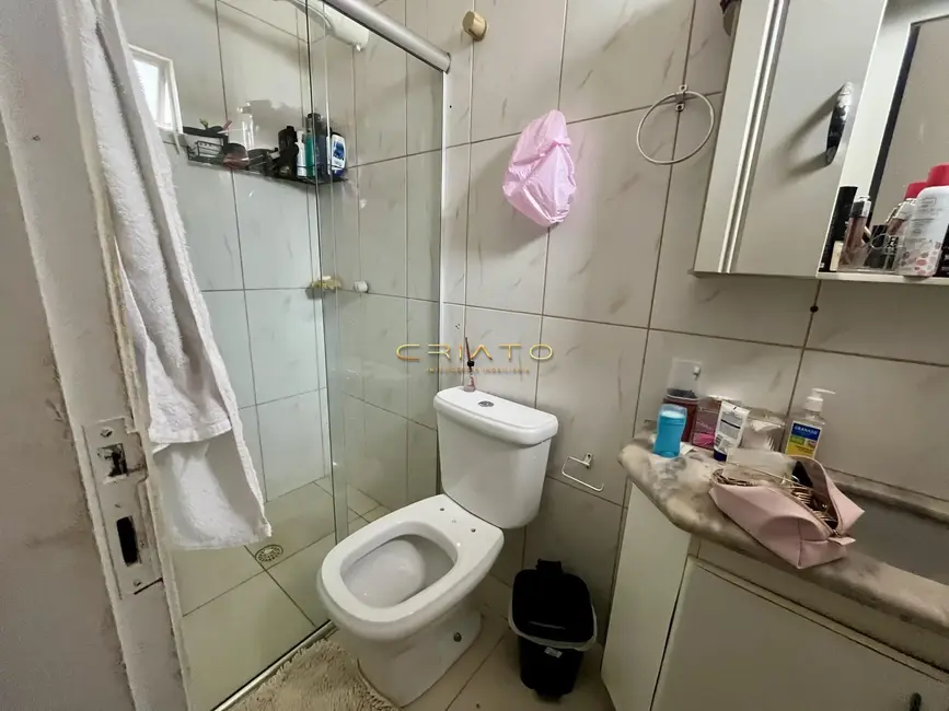 Foto 9 de Apartamento com 3 quartos à venda, 78m2 em Vila São Joaquim, Anapolis - GO