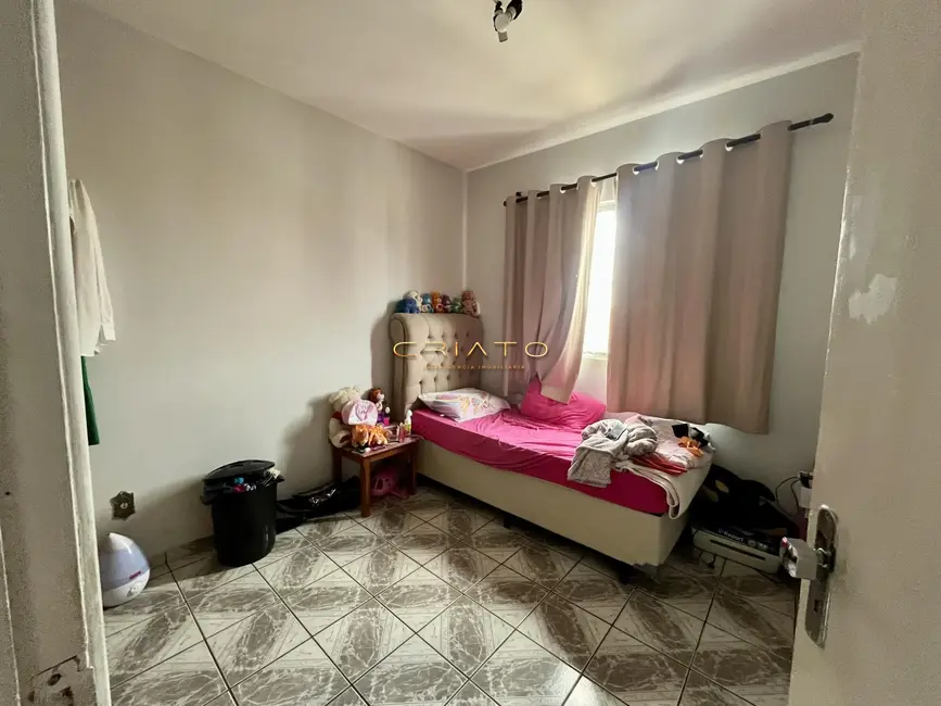 Foto 7 de Apartamento com 3 quartos à venda, 78m2 em Vila São Joaquim, Anapolis - GO