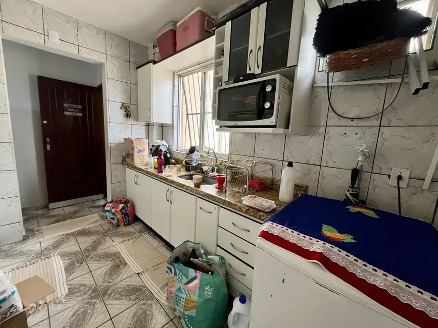 Foto 2 de Apartamento com 3 quartos à venda, 78m2 em Vila São Joaquim, Anapolis - GO