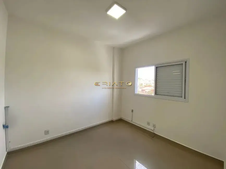 Foto 9 de Apartamento com 3 quartos à venda, 87m2 em Maracanã, Anapolis - GO