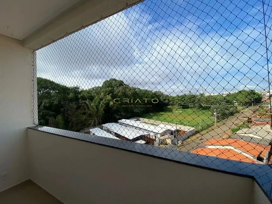 Foto 6 de Apartamento com 3 quartos à venda, 87m2 em Maracanã, Anapolis - GO