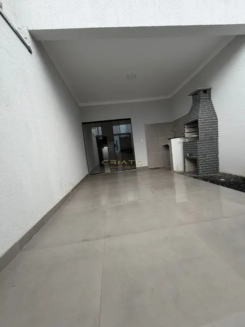 Foto 1 de Casa com 3 quartos à venda, 70m2 em Anapolis - GO