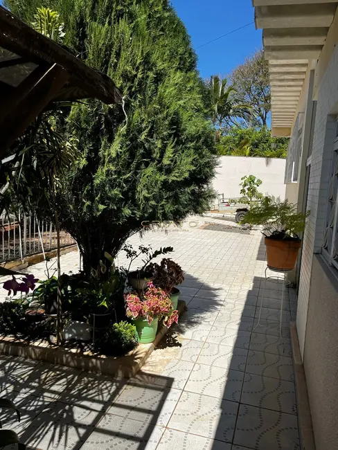 Foto 2 de Casa com 4 quartos à venda, 188m2 em Anápolis City, Anapolis - GO