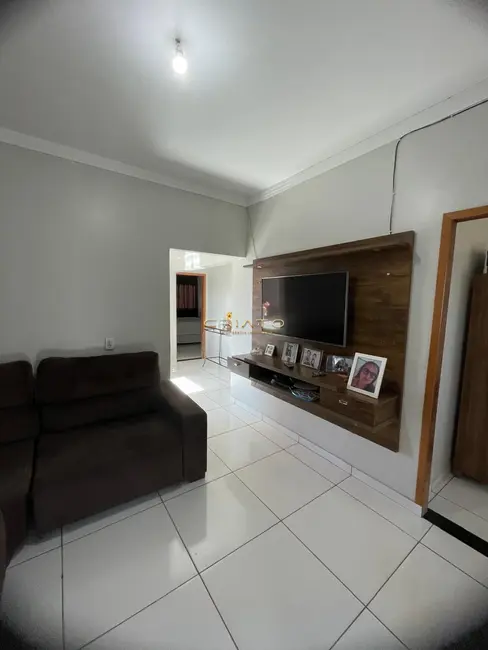 Foto 7 de Sobrado com 3 quartos à venda, 250m2 em Anapolis - GO