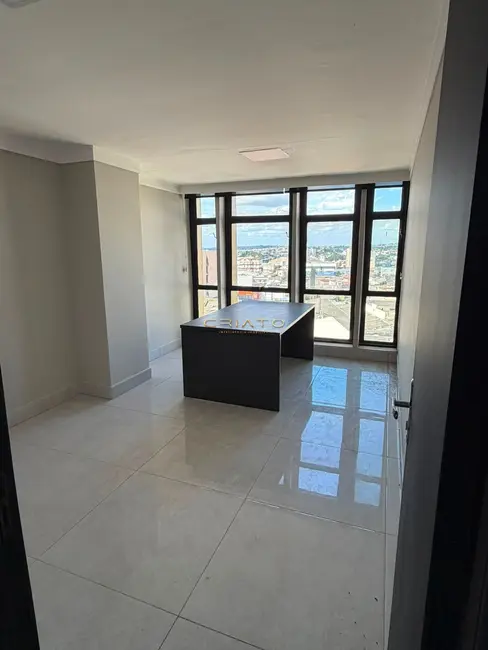 Sala Comercial com 2 quartos para alugar, 84m2 em Anapolis - GO - imagem 7 Foto 7 de Sala Comercial com 2 quartos para alugar, 84m2 em Anapolis - GO