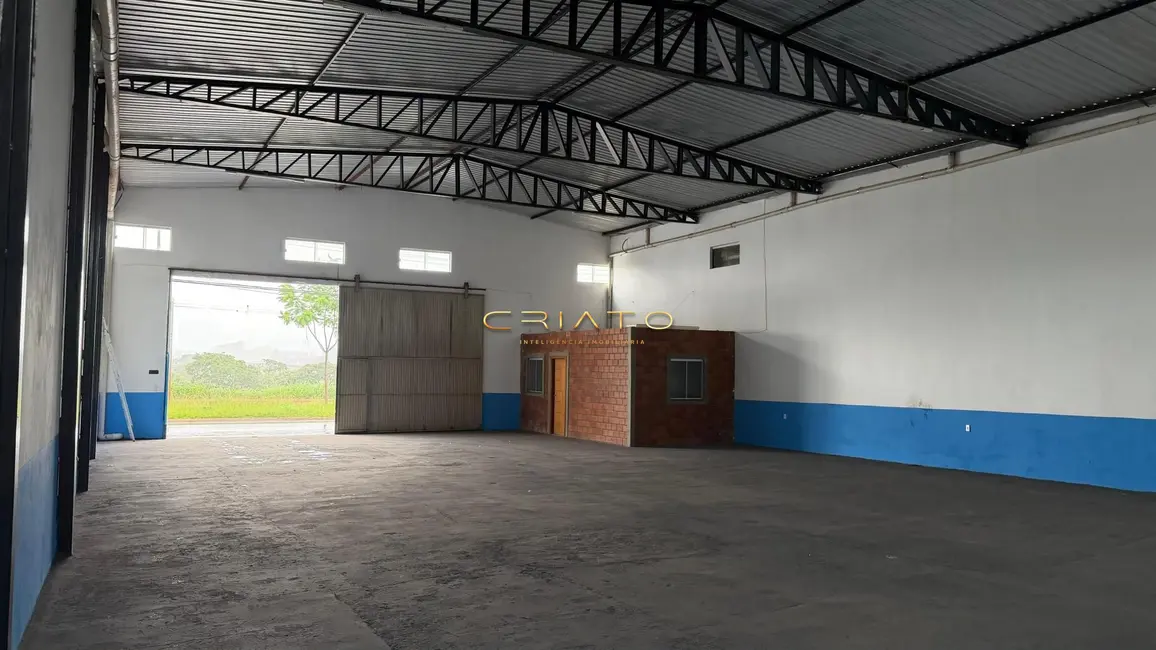 Foto 5 de Armazém / Galpão com 1 quarto para alugar, 350m2 em Parque Calixtópolis, Anapolis - GO