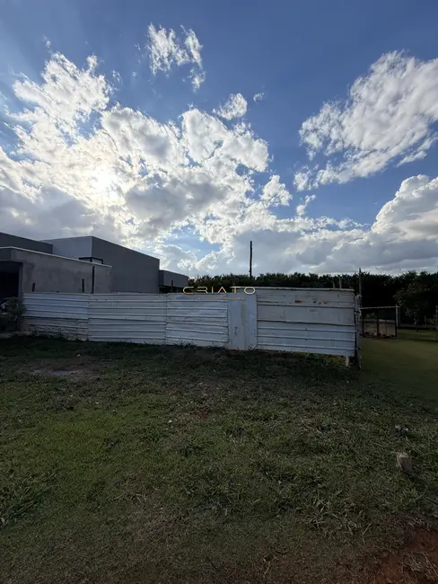 Foto 1 de Terreno / Lote à venda, 360m2 em Condomínio Terras Alpha Anápolis, Anapolis - GO