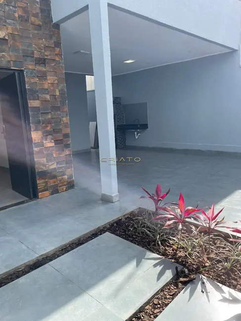 Foto 1 de Casa com 3 quartos à venda, 113m2 em Anapolis - GO