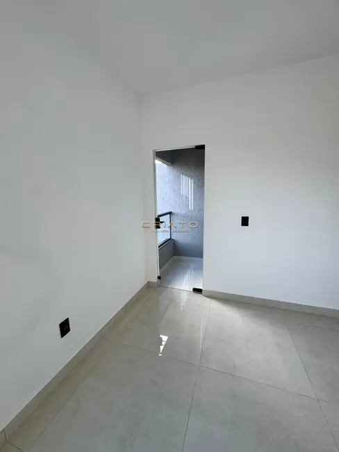 Casa com 4 quartos à venda, 152m2 em Residencial Alphaville, Anapolis - GO - imagem 5 Foto 5 de Casa com 4 quartos à venda, 152m2 em Residencial Alphaville, Anapolis - GO