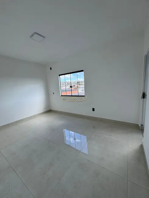 Casa com 4 quartos à venda, 152m2 em Residencial Alphaville, Anapolis - GO - imagem 6 Foto 6 de Casa com 4 quartos à venda, 152m2 em Residencial Alphaville, Anapolis - GO