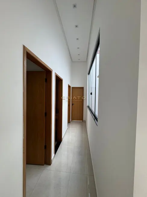 Casa com 4 quartos à venda, 152m2 em Residencial Alphaville, Anapolis - GO - imagem 4 Foto 4 de Casa com 4 quartos à venda, 152m2 em Residencial Alphaville, Anapolis - GO