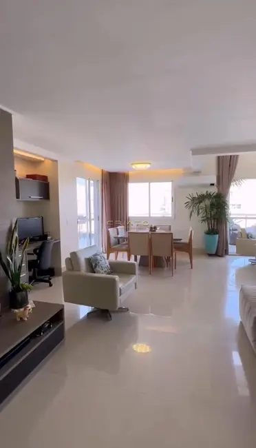 Foto 8 de Apartamento com 3 quartos à venda, 215m2 em Setor Bueno, Goiania - GO