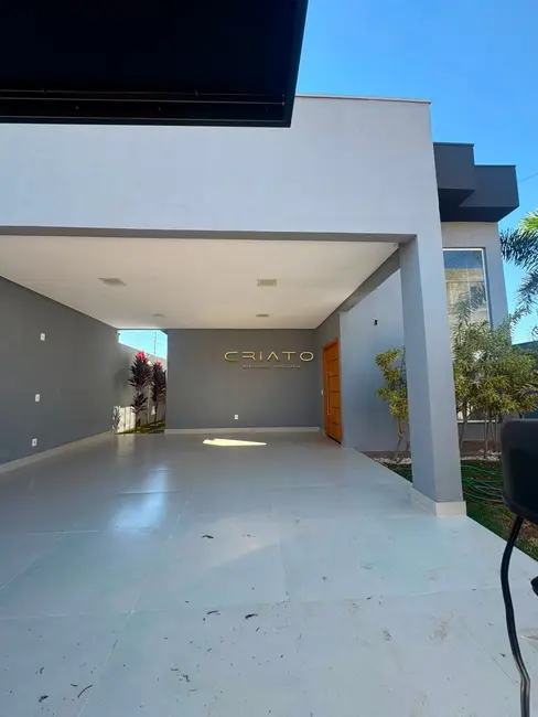 Casa com 3 quartos à venda, 150m2 em Residencial Santa Cruz, Anapolis - GO - imagem 3 Foto 3 de Casa com 3 quartos à venda, 150m2 em Residencial Santa Cruz, Anapolis - GO