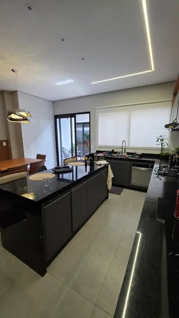 Foto 4 de Casa com 3 quartos à venda, 200m2 em Parque Brasília 2ª Etapa, Anapolis - GO